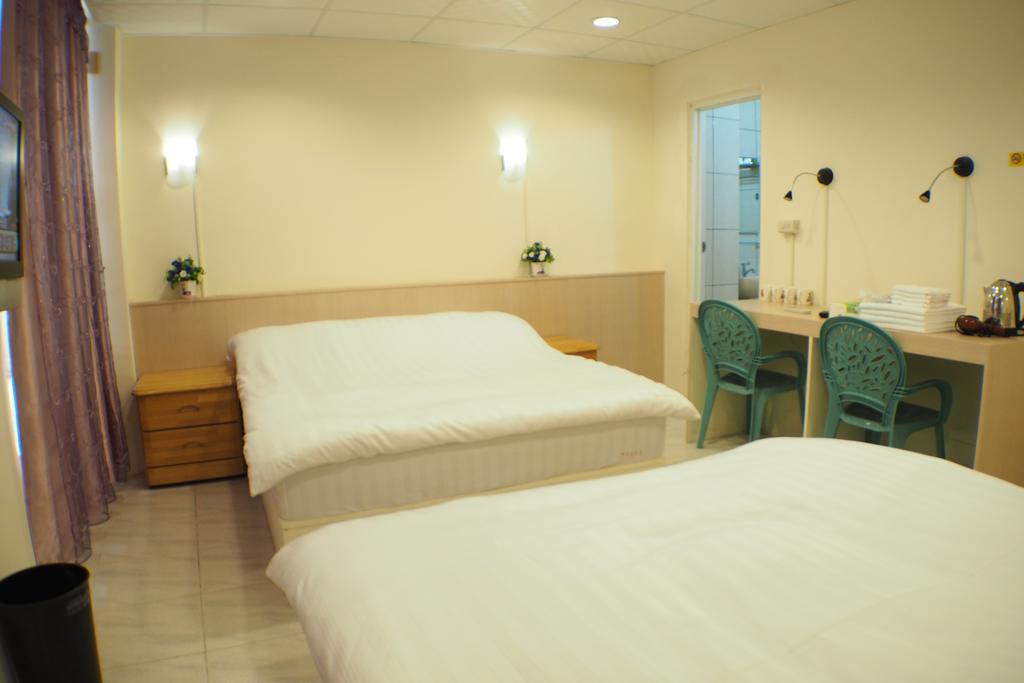 Sun Moon Star Hostel Budai Exterior photo